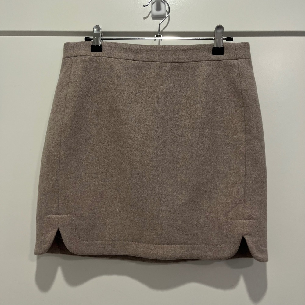J.Crew Wool Blend Scalloped Petal Hem Mini Skirt Taupe Brown B0358 Size 2
